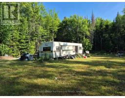 446 Burritts Road, Papineau Cameron, ON P0H1V0 Photo 18