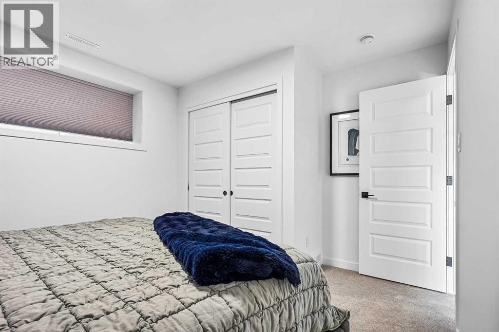 4618 31 Avenue S - 36