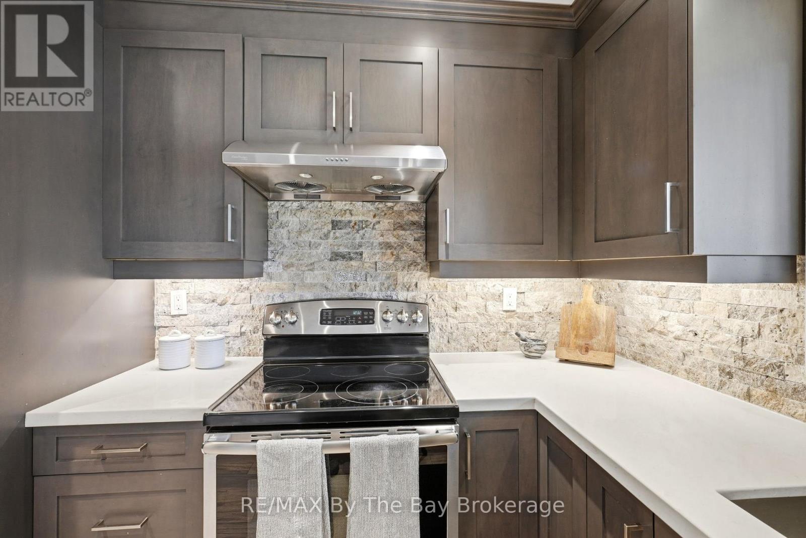291 WOODLAWN CRESCENT - Image 15