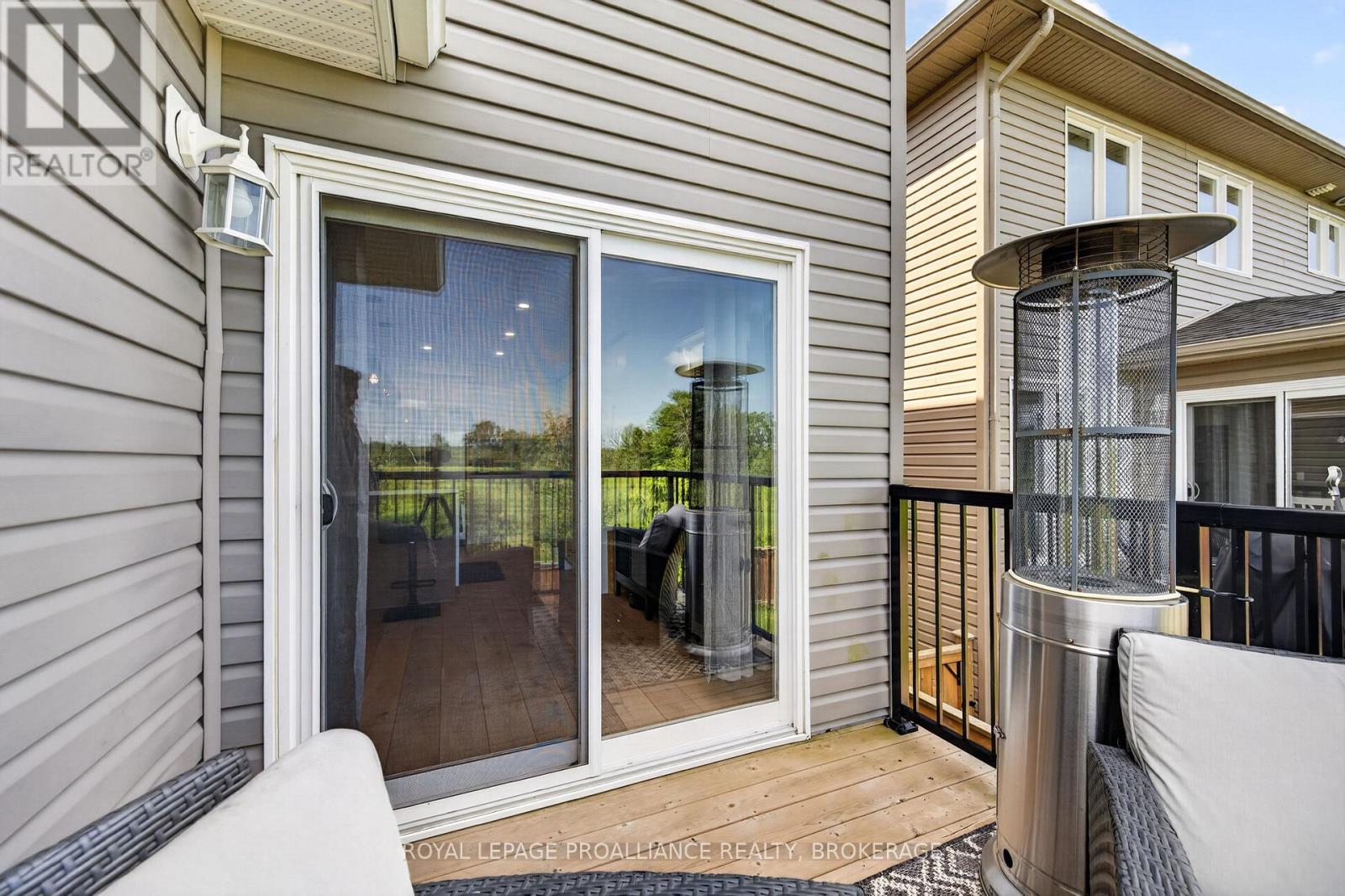 378 BUCKTHORN DRIVE - 18