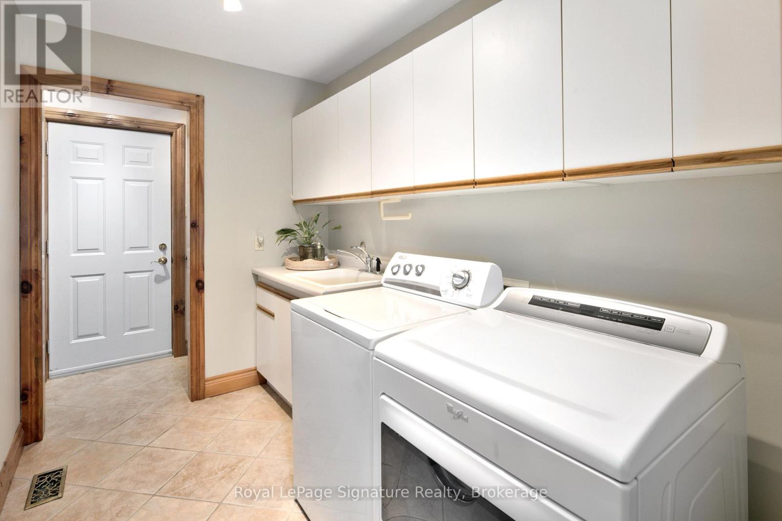 3 WICKENS LANE - 17