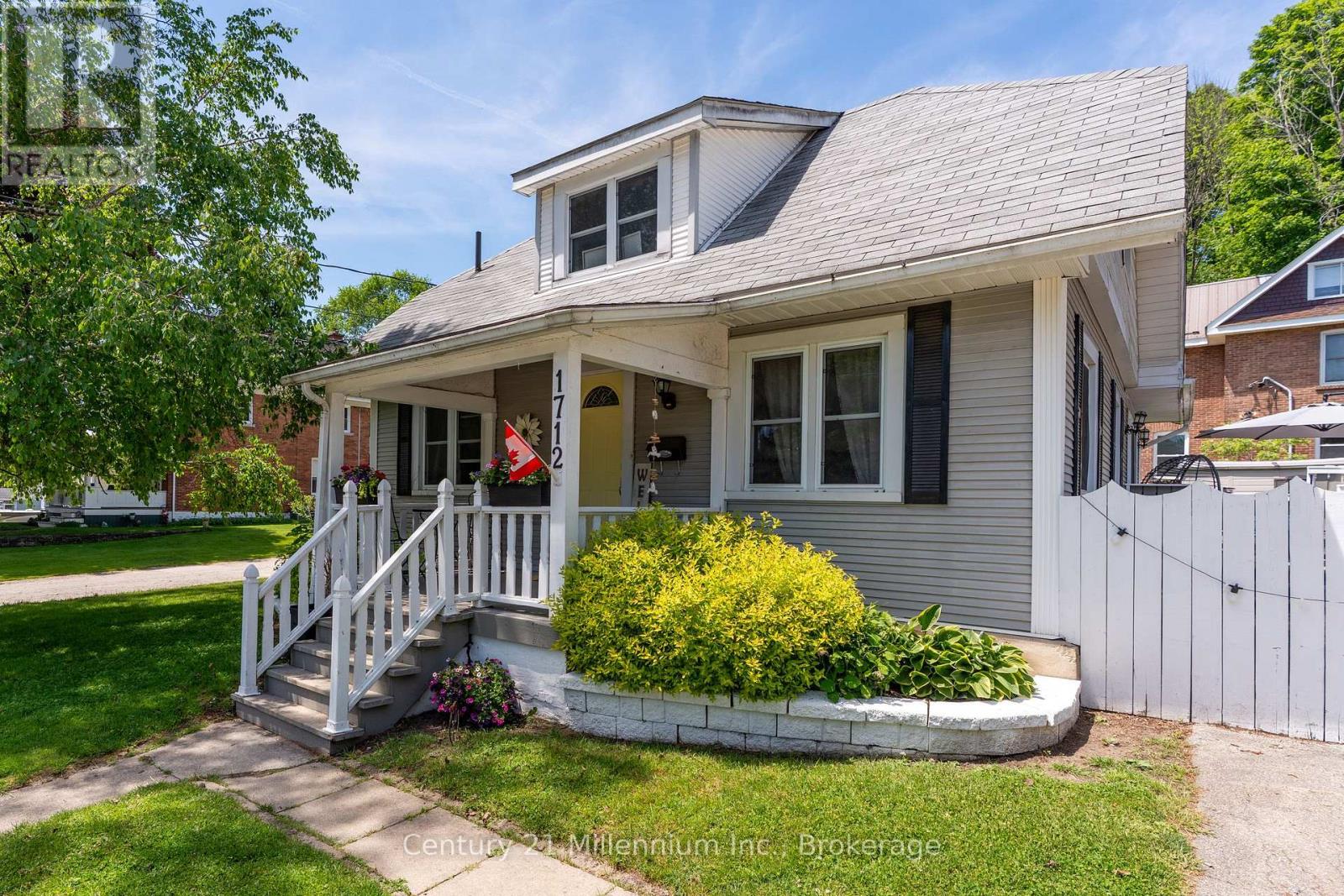 1712 5TH AVENUE W - 3