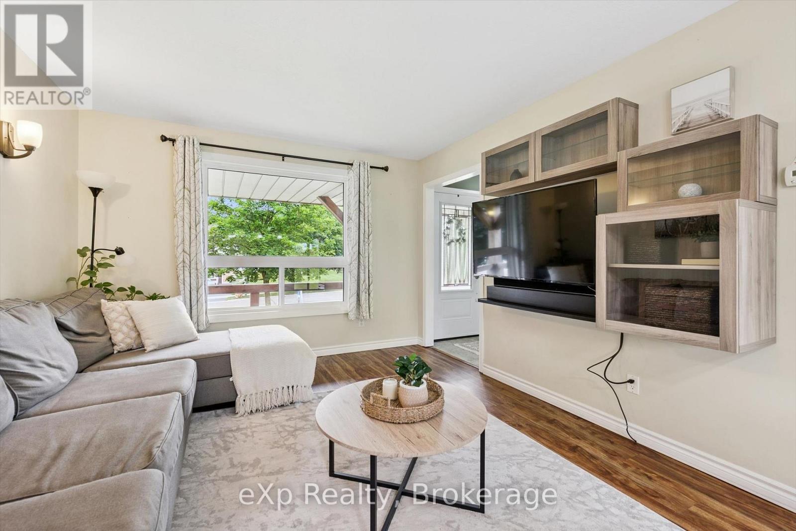 19 KEATING DRIVE - 10