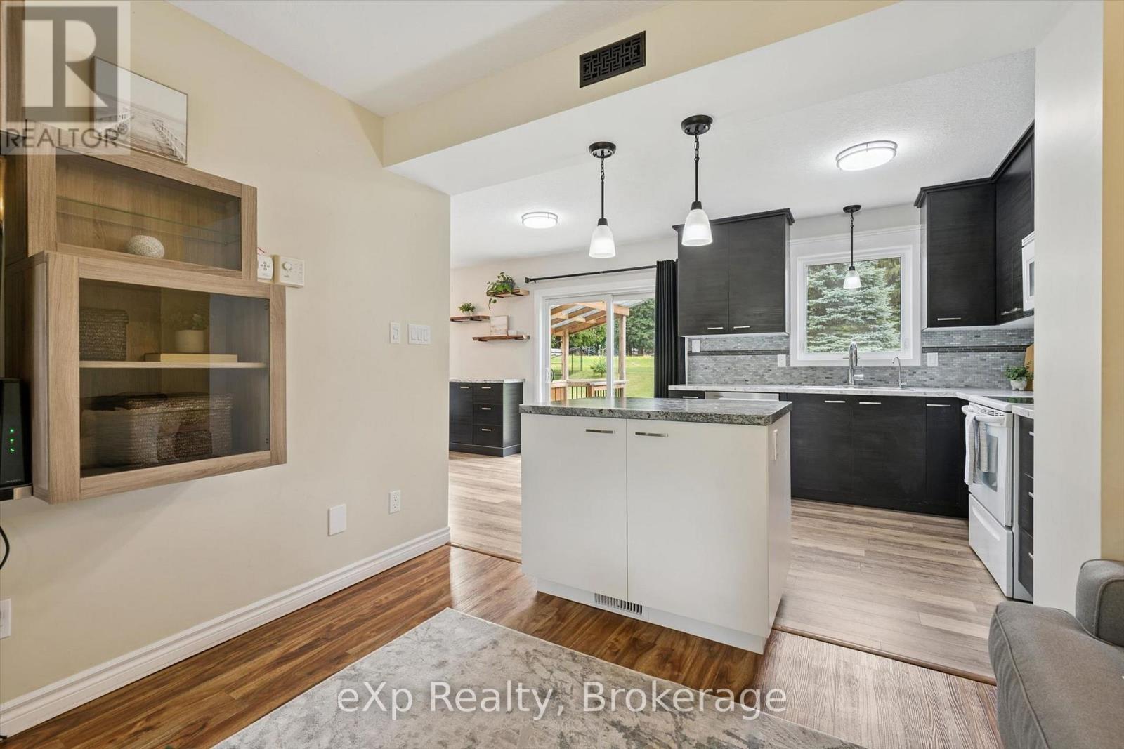 19 KEATING DRIVE - 12