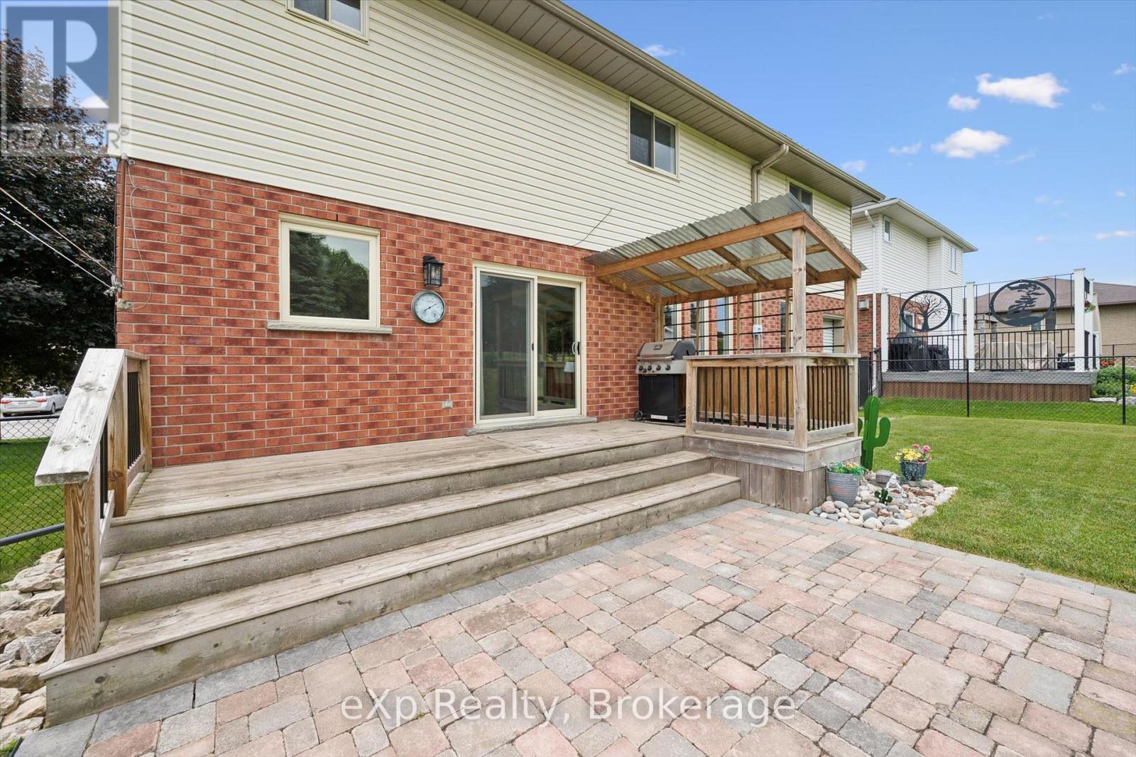 19 KEATING DRIVE - 41