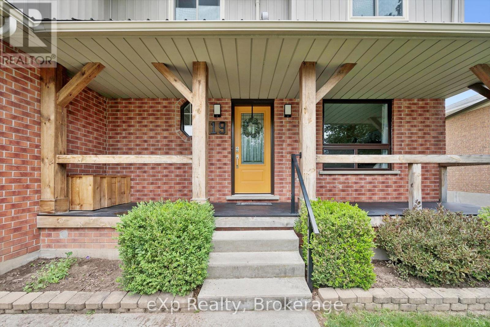 19 KEATING DRIVE - 6