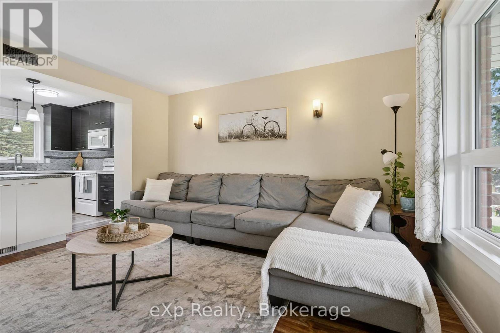 19 KEATING DRIVE - 8