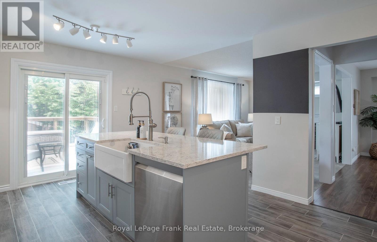 78 VANGUARD DRIVE - Image 18