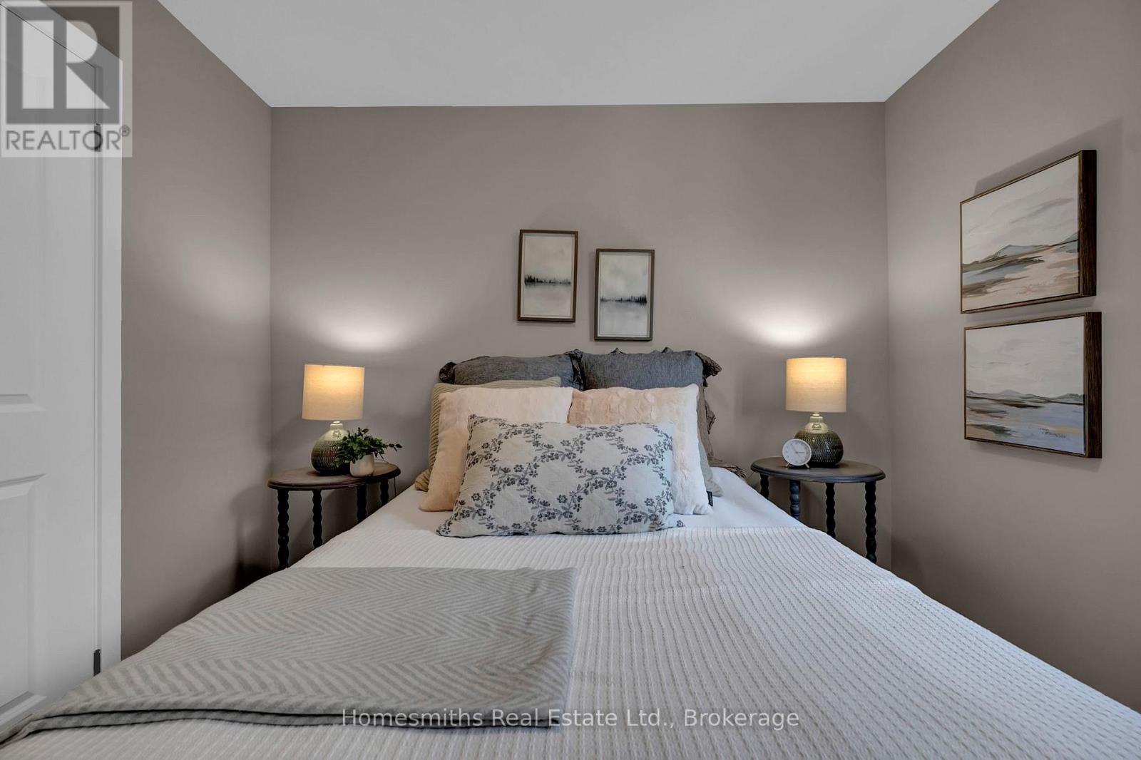 23 ADDYMAN CRESCENT - 23