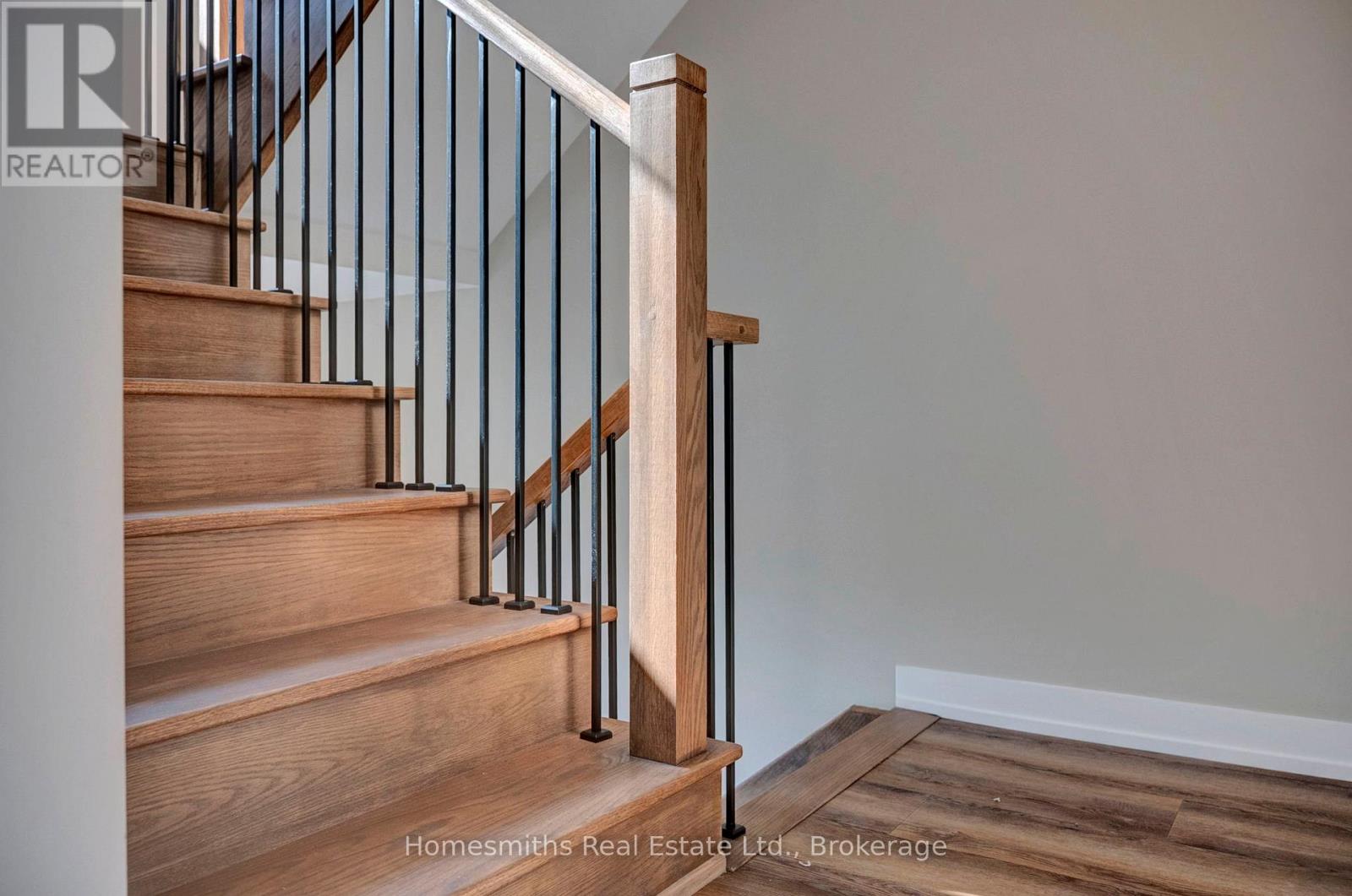 23 ADDYMAN CRESCENT - 6