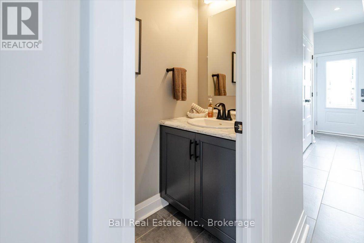 47 EASY STREET - 6