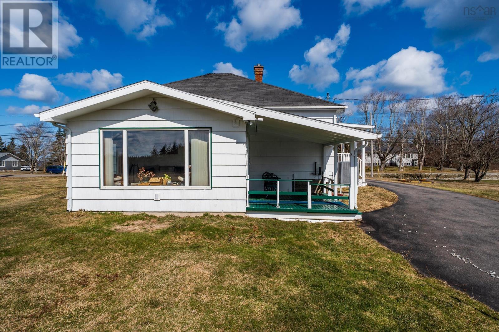 3654 Highway 1 - 39