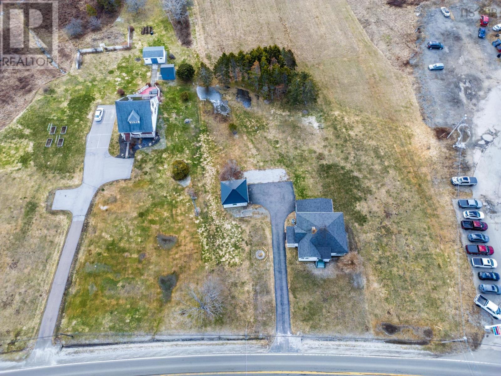 3654 Highway 1 - 46