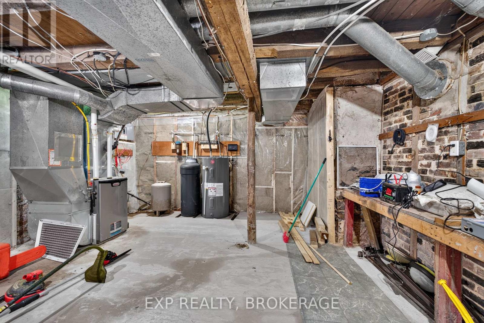 5105 BATTERSEA ROAD - 39