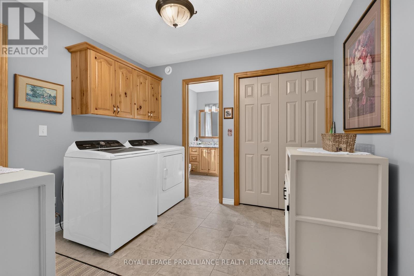 6930 PERTH ROAD - 12