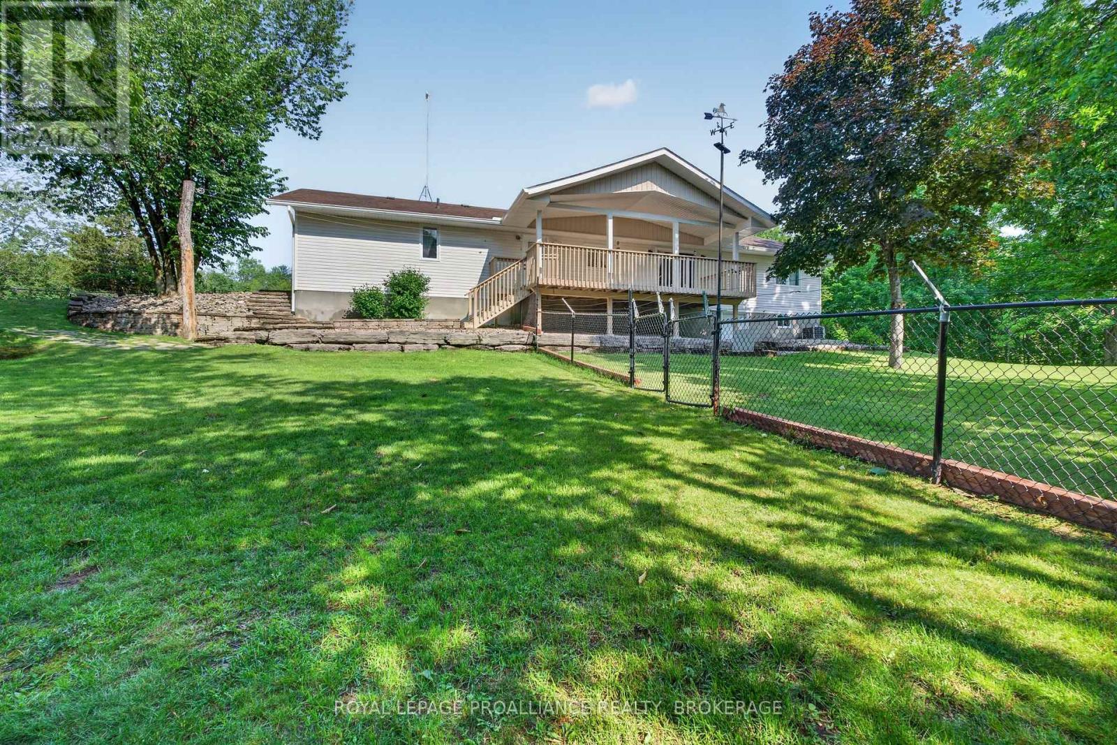 6930 PERTH ROAD - 26