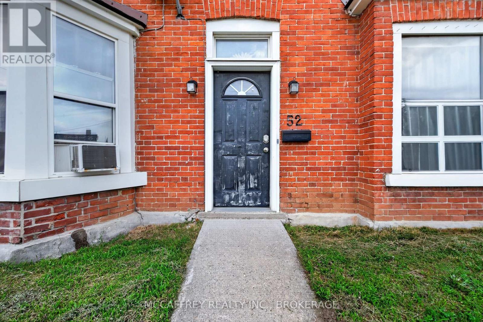 52 MOIRA STREET W - 4