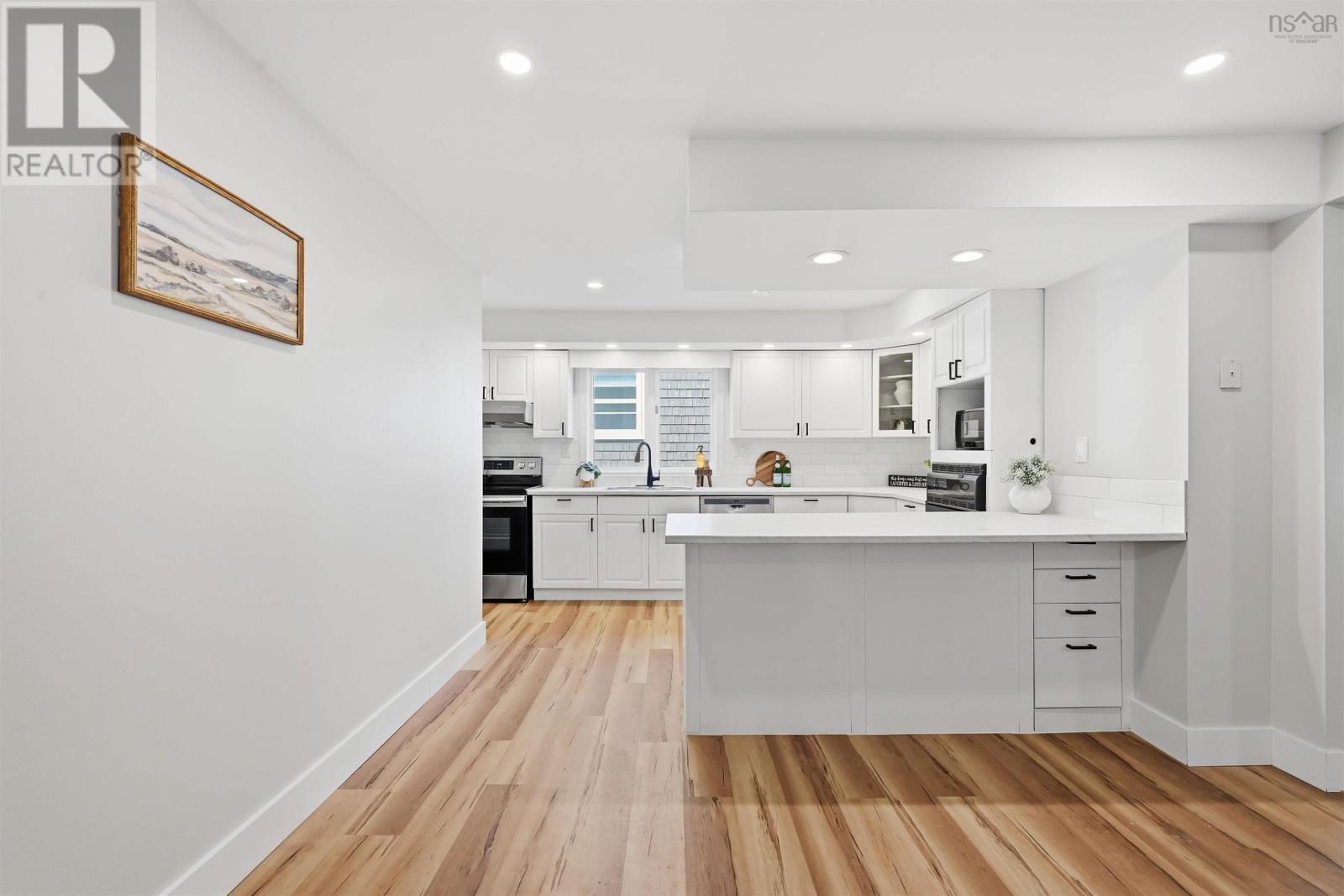 6521 Bayers Road - 11