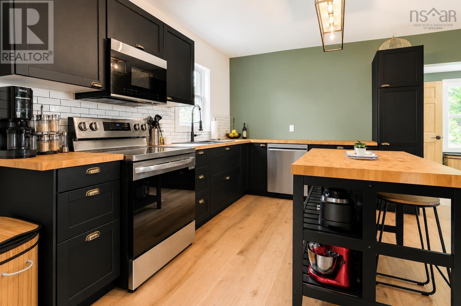 29 Klondyke St., Kentville - 14