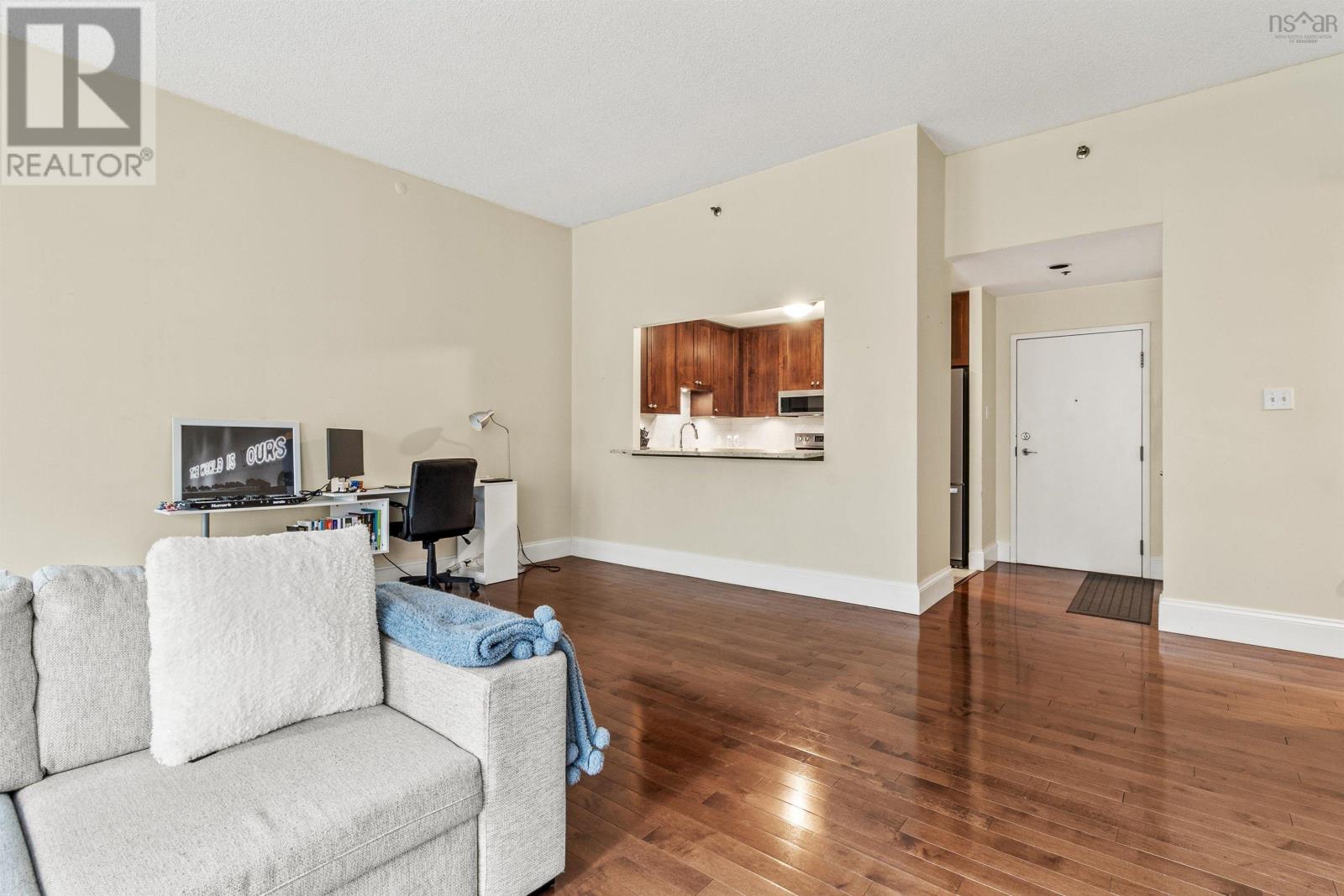 #106 1326 Lower Water Street - 10