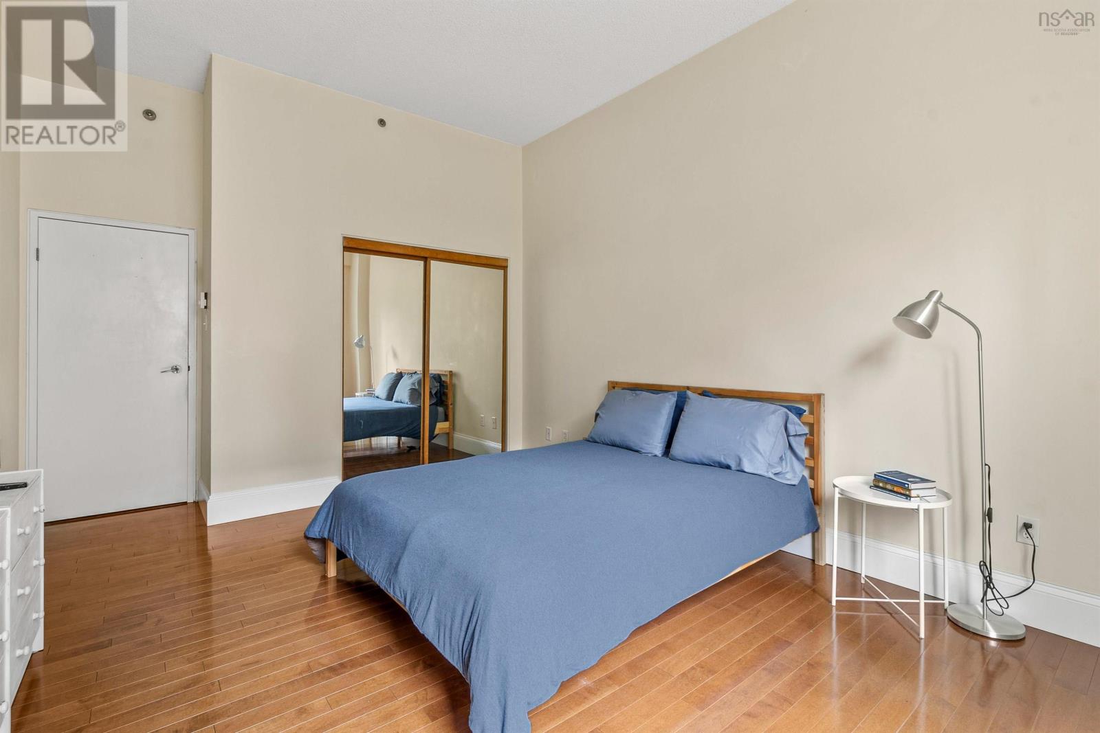 #106 1326 Lower Water Street - 21