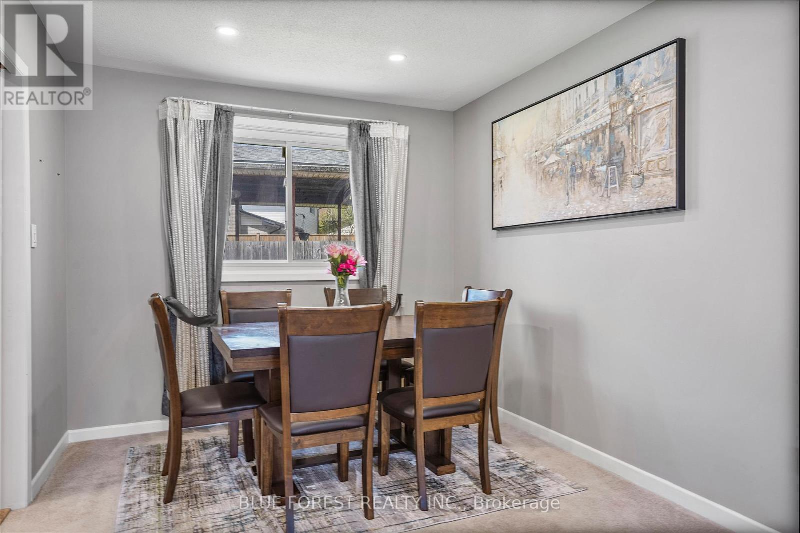 23 FOX MILL CRESCENT - 11