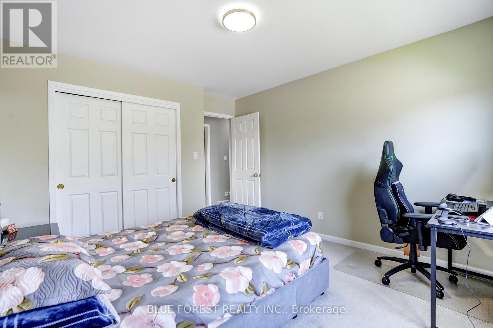 23 FOX MILL CRESCENT - 19