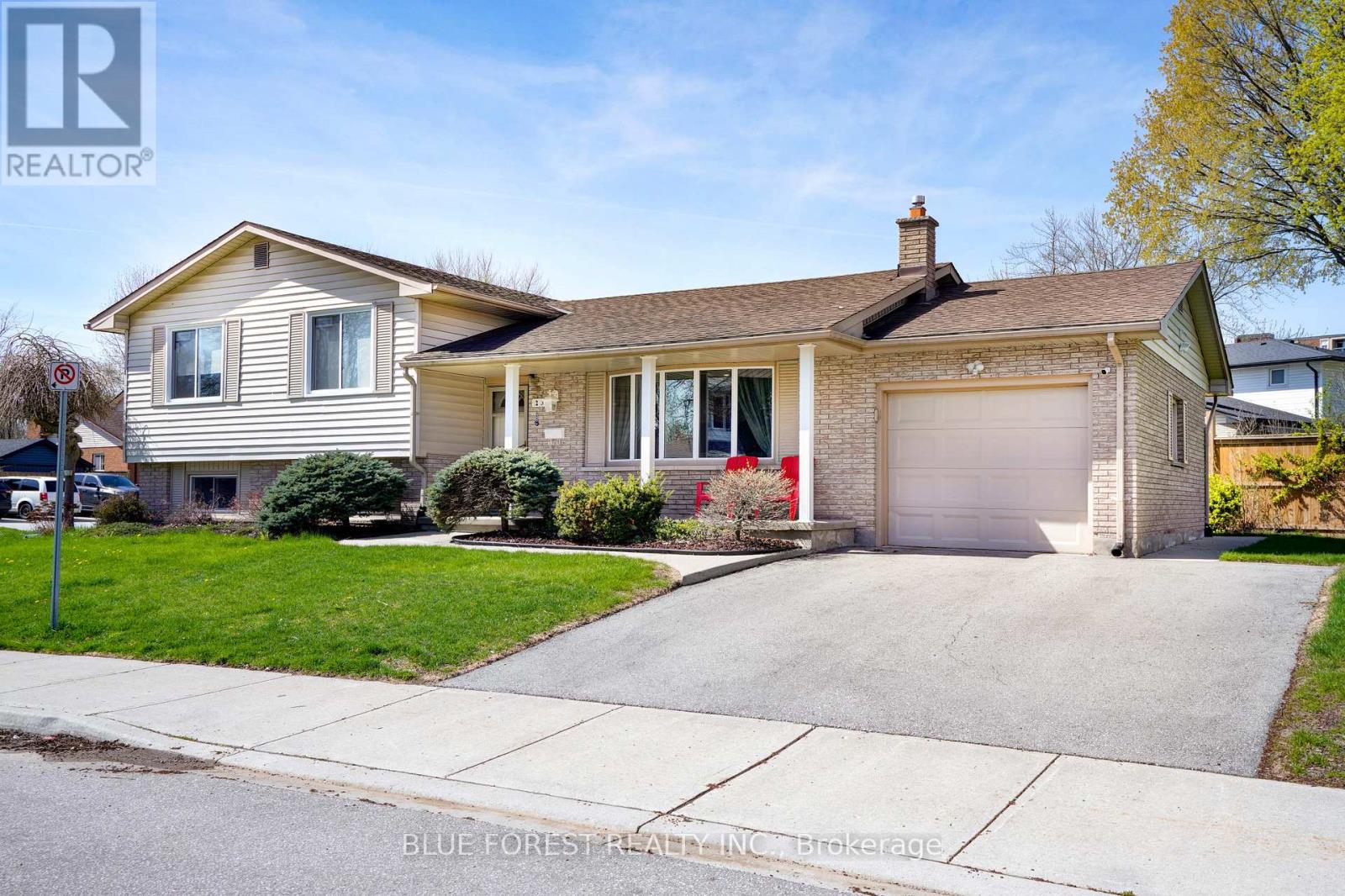 23 FOX MILL CRESCENT - 2