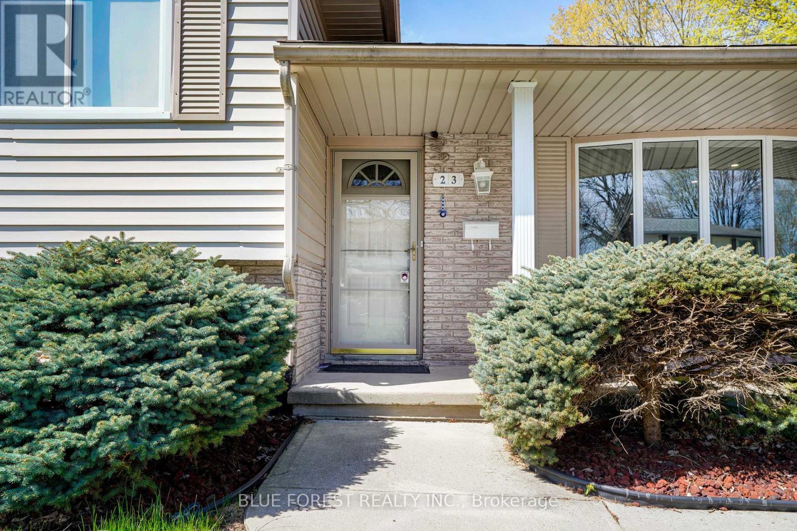 23 FOX MILL CRESCENT - 4