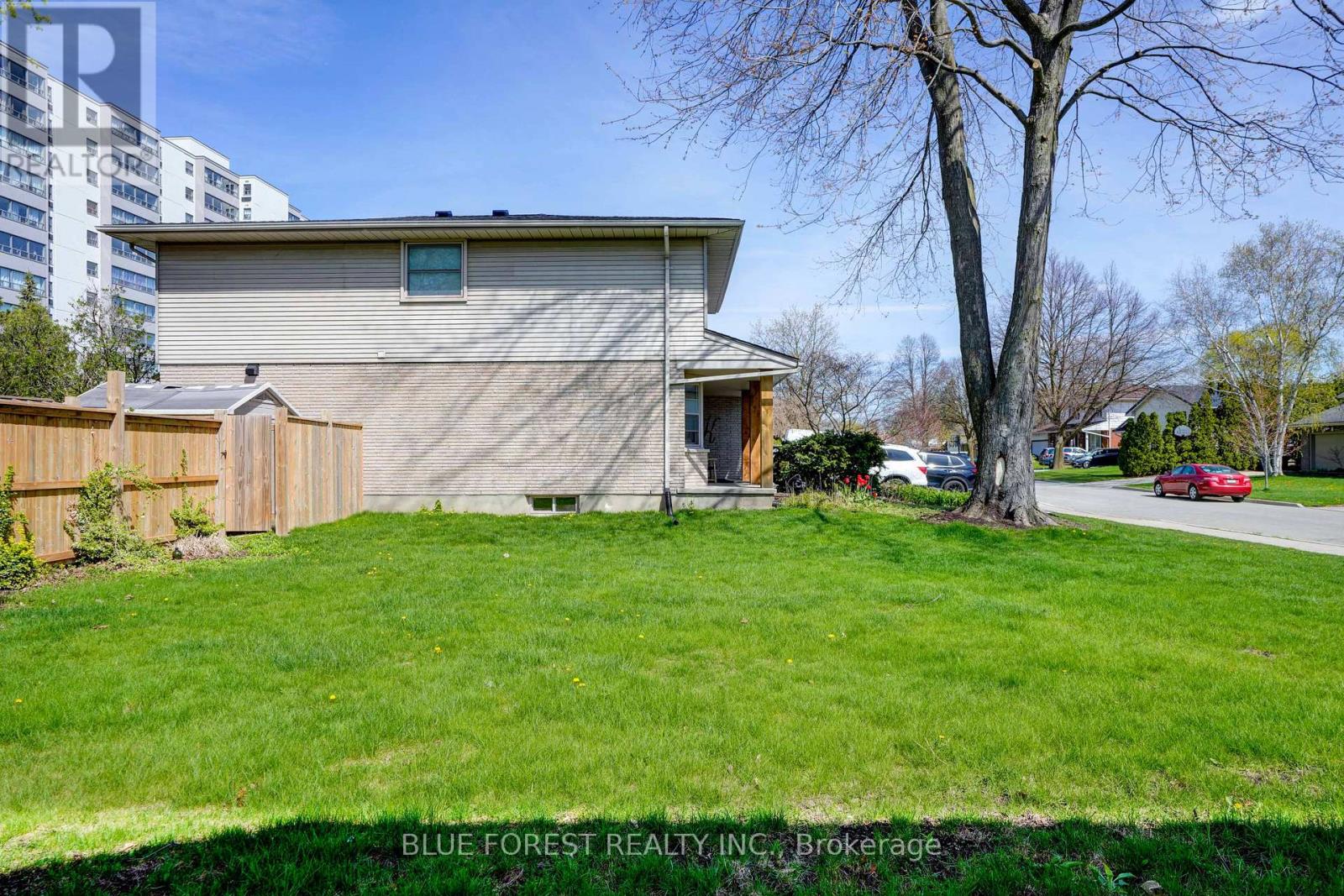 23 FOX MILL CRESCENT - 41