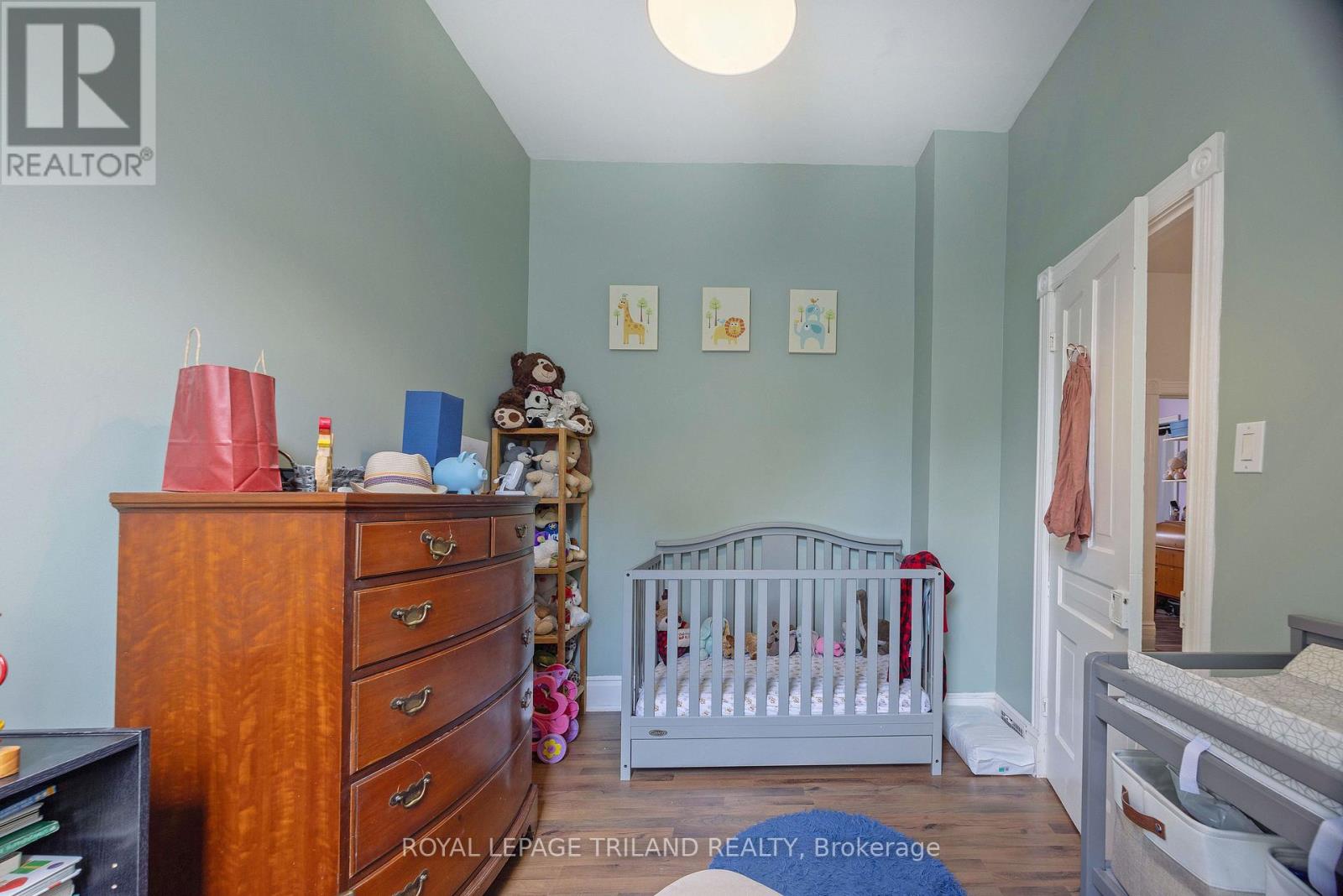 49 DEVONSHIRE PLACE - 27