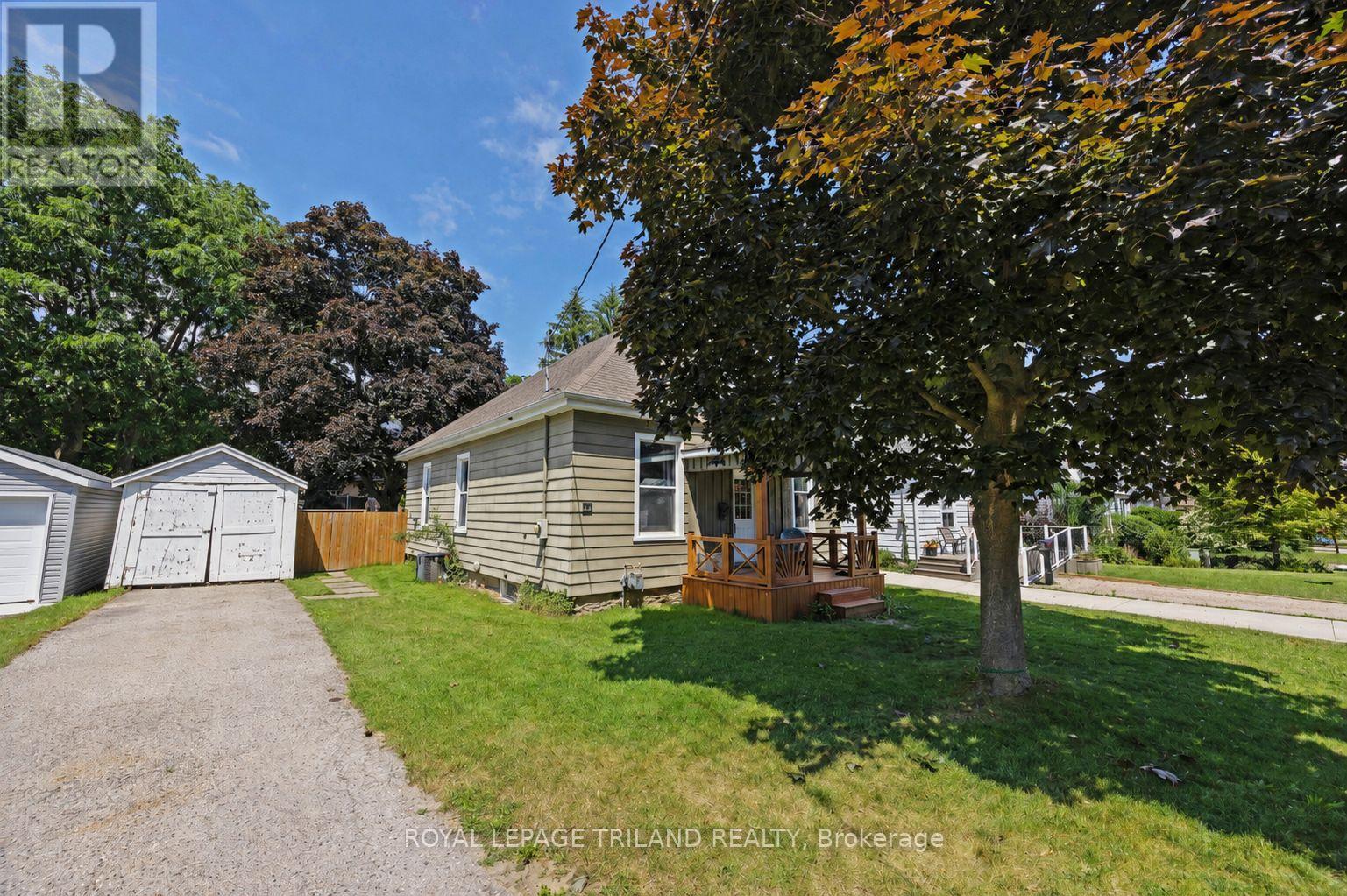 49 DEVONSHIRE PLACE - 3