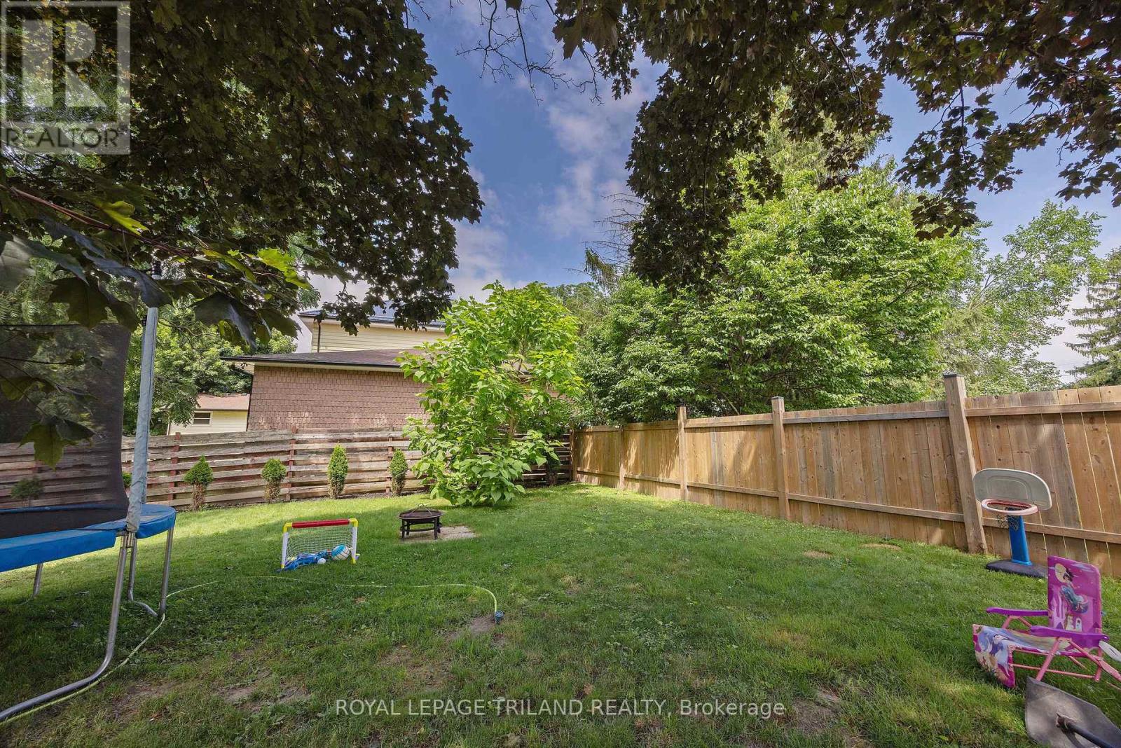 49 DEVONSHIRE PLACE - 36