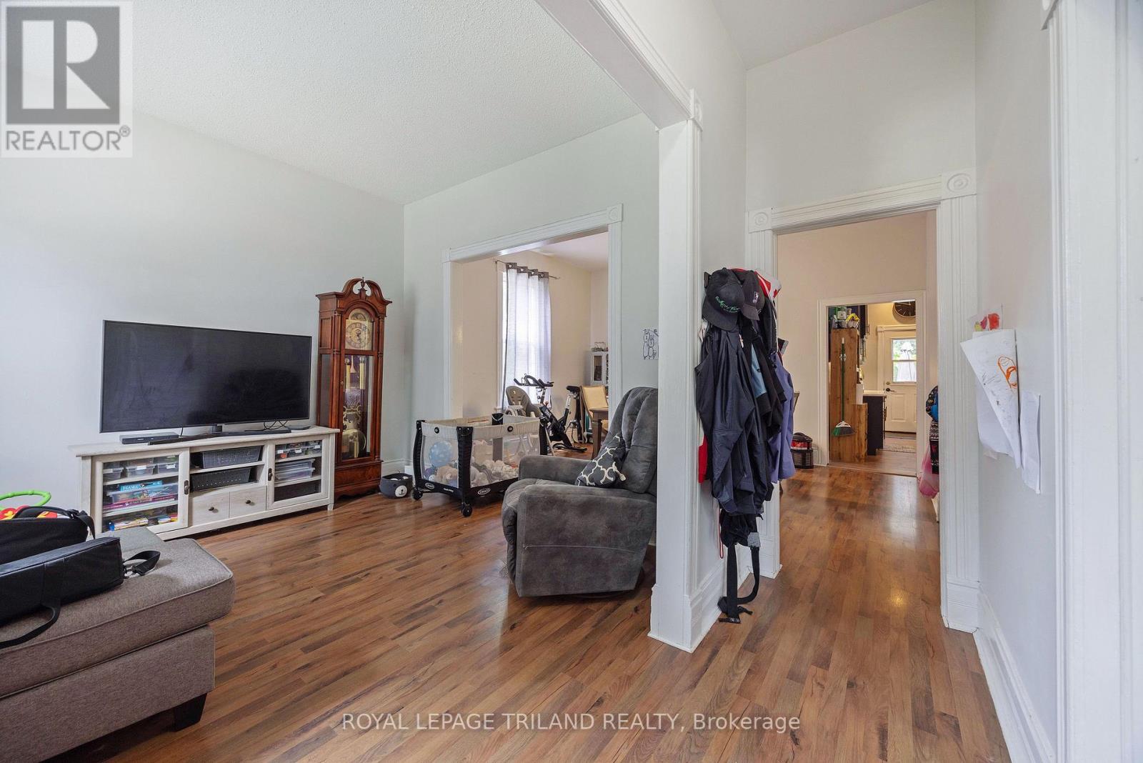 49 DEVONSHIRE PLACE - 7