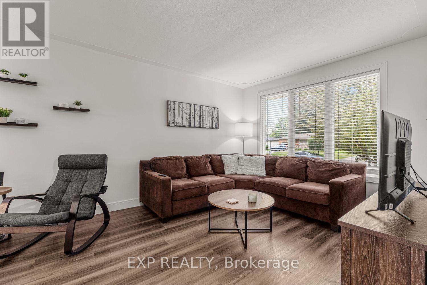 577 DEWAN STREET - 11