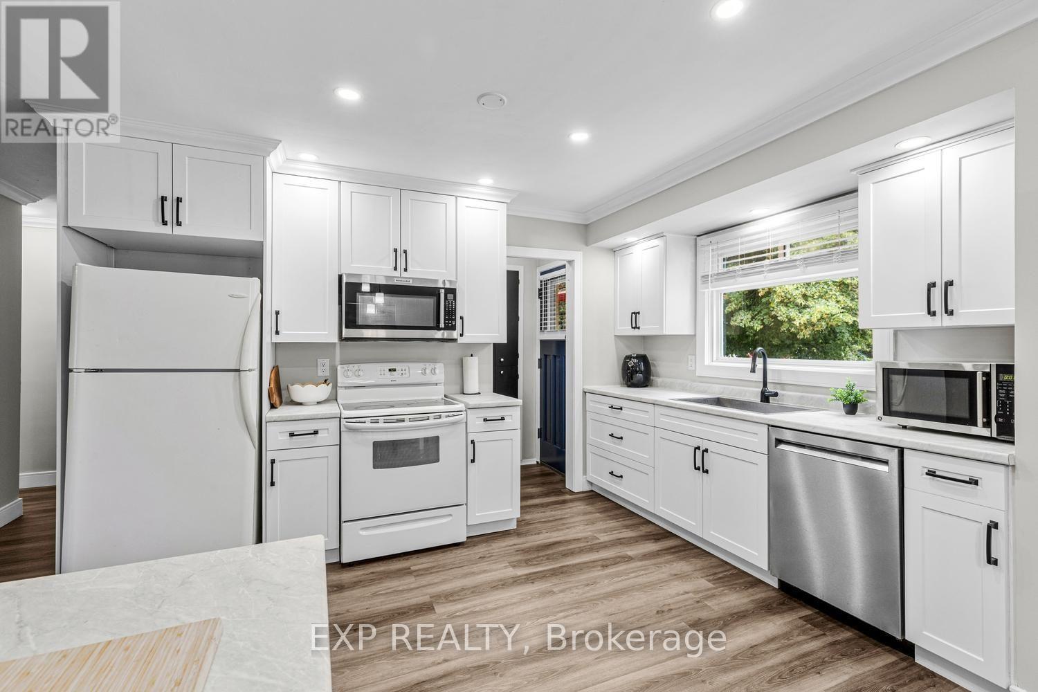577 DEWAN STREET - 19