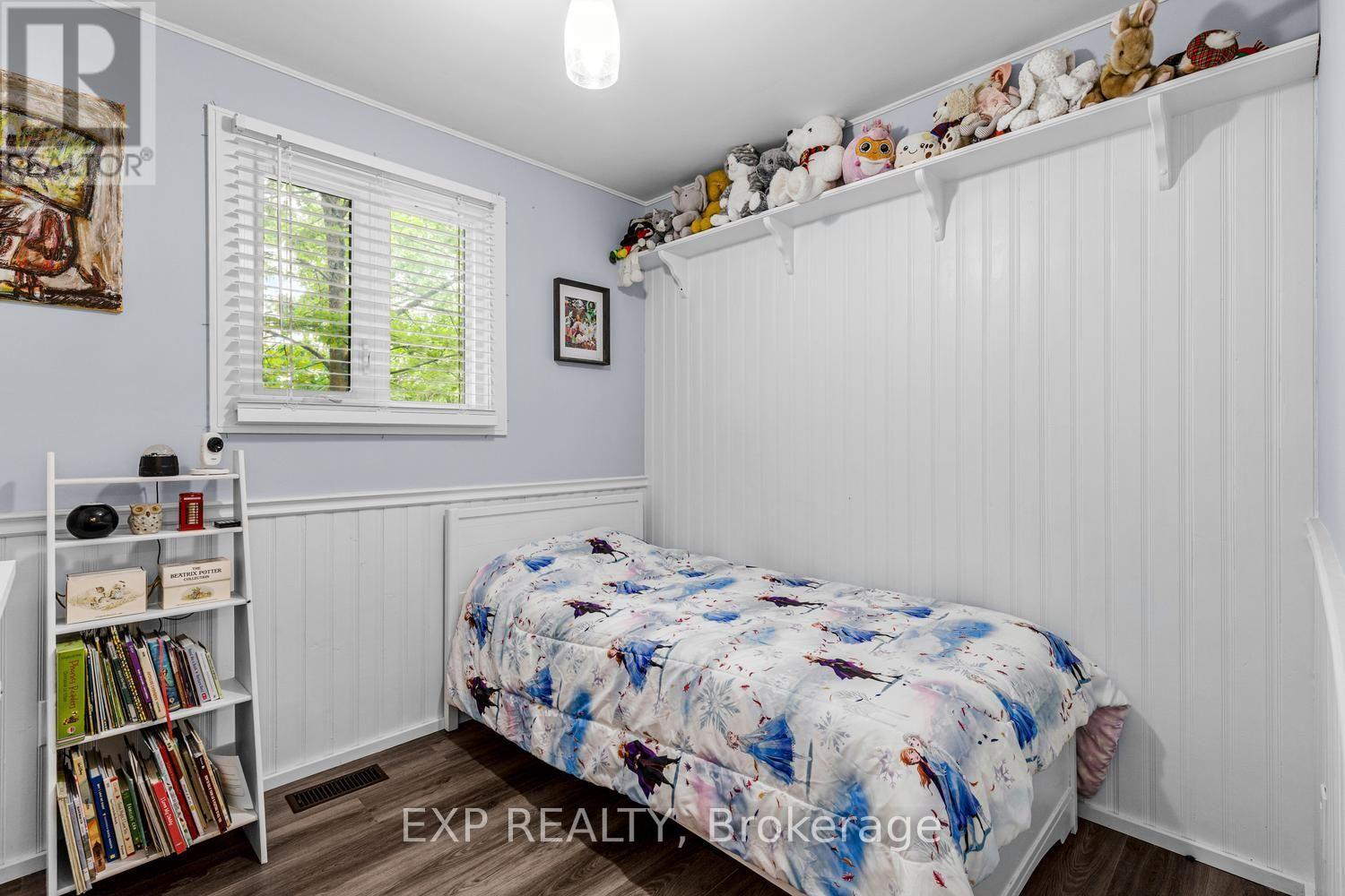 577 DEWAN STREET - 24