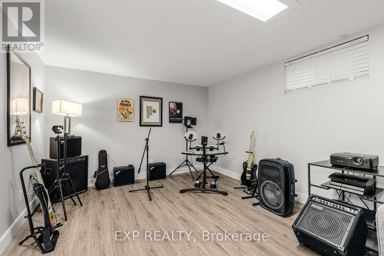 577 DEWAN STREET - 34