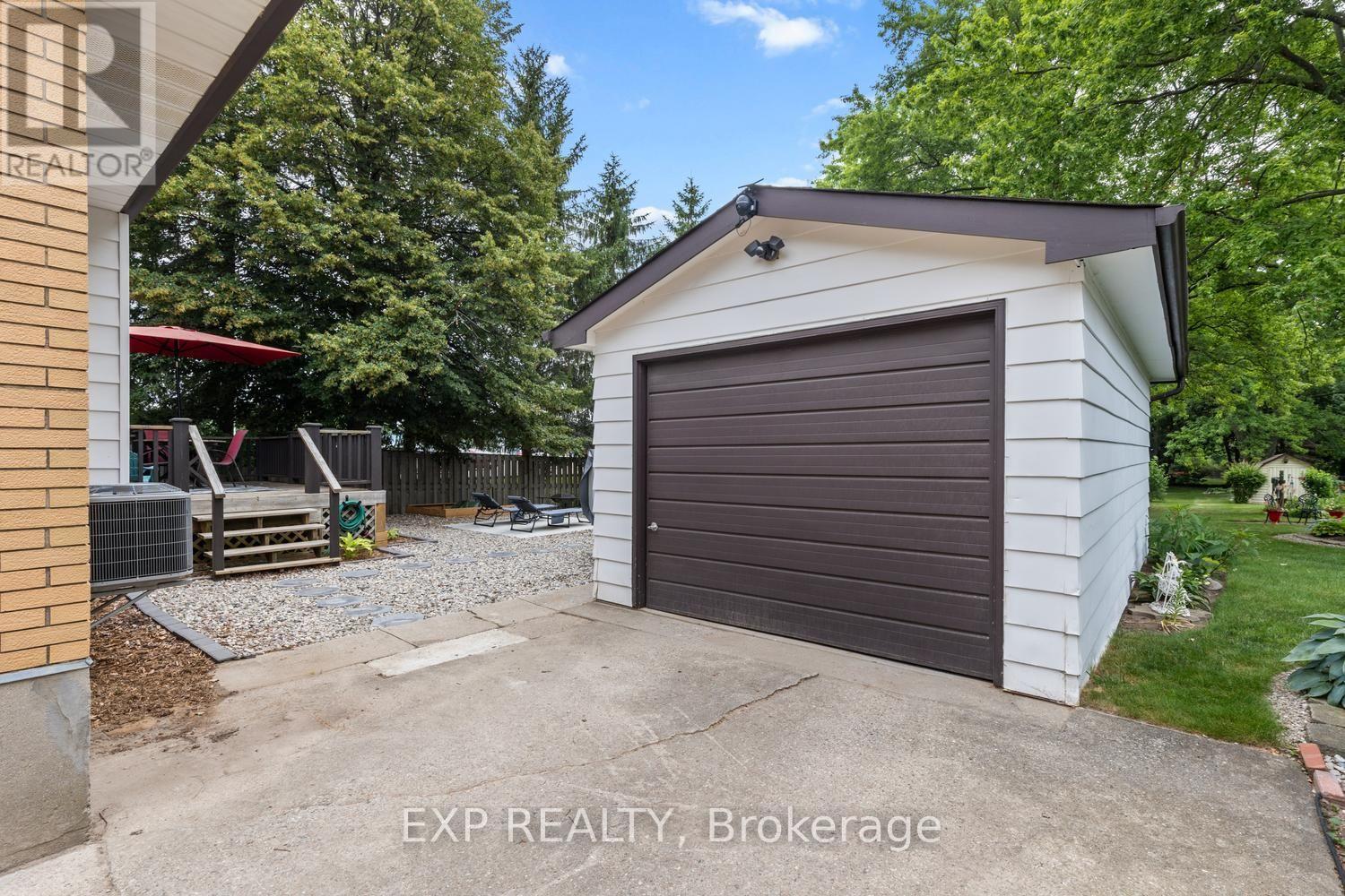 577 DEWAN STREET - 49