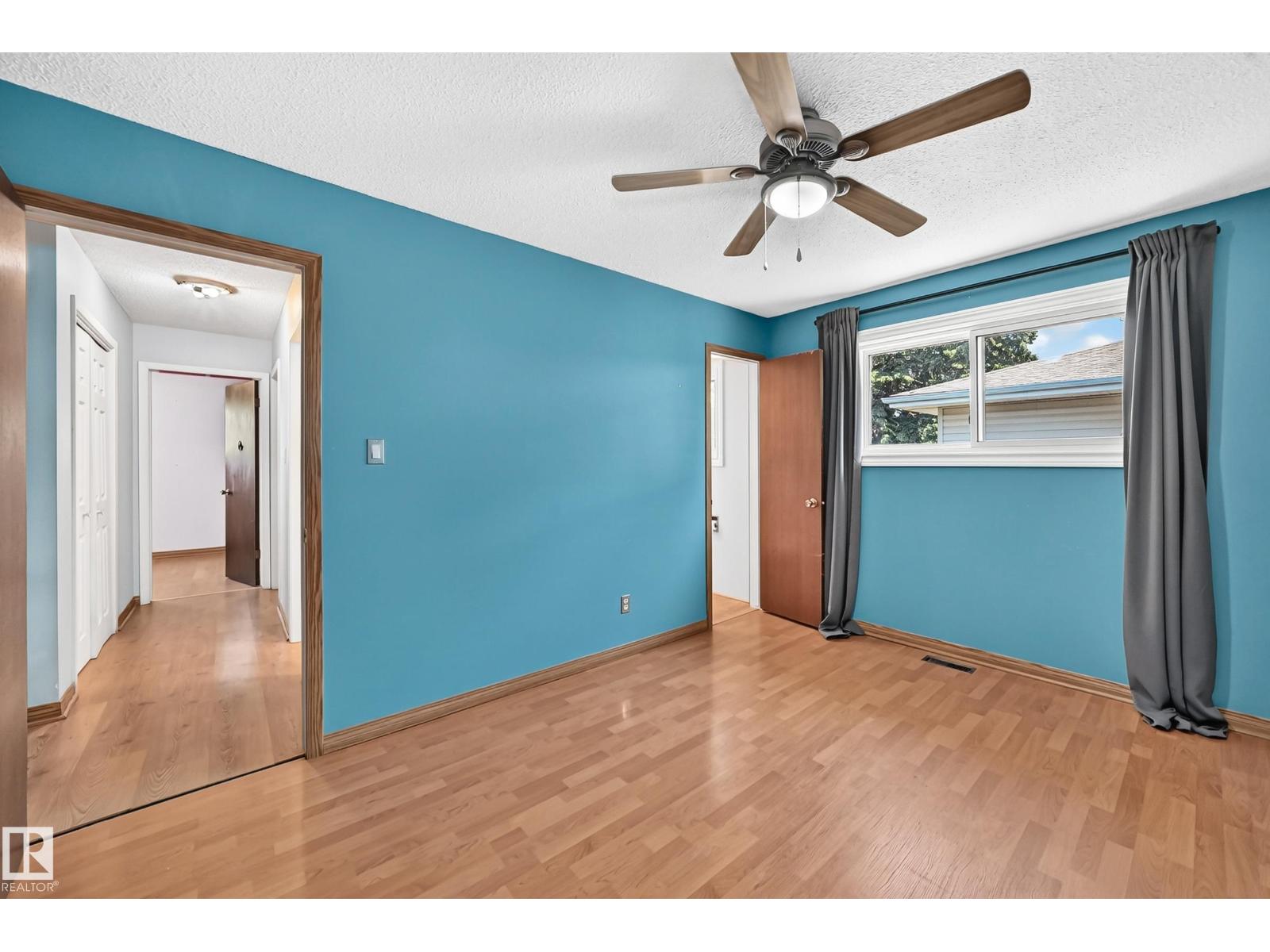 12 GALEN CR — photo 18