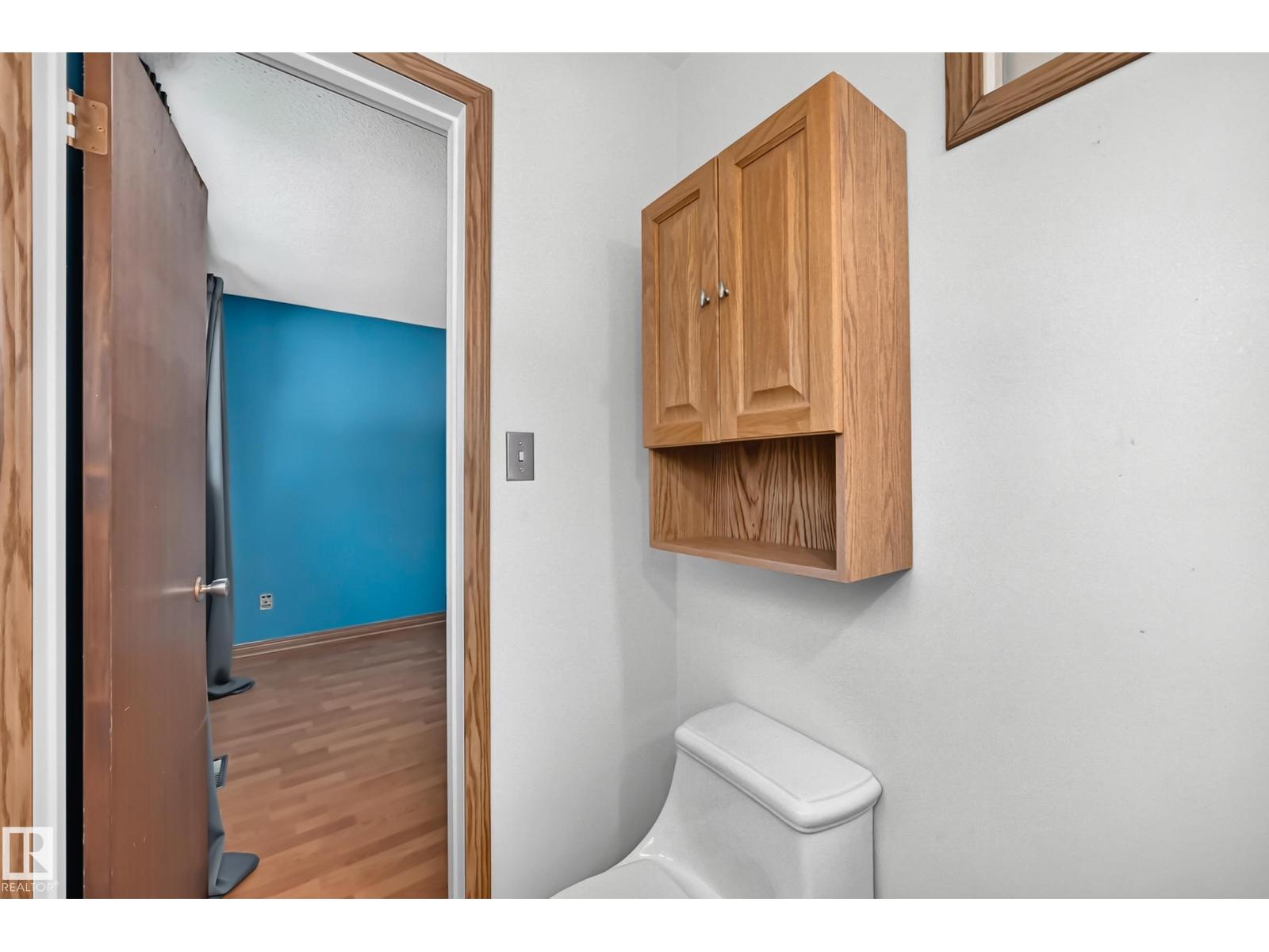 12 GALEN CR — photo 20