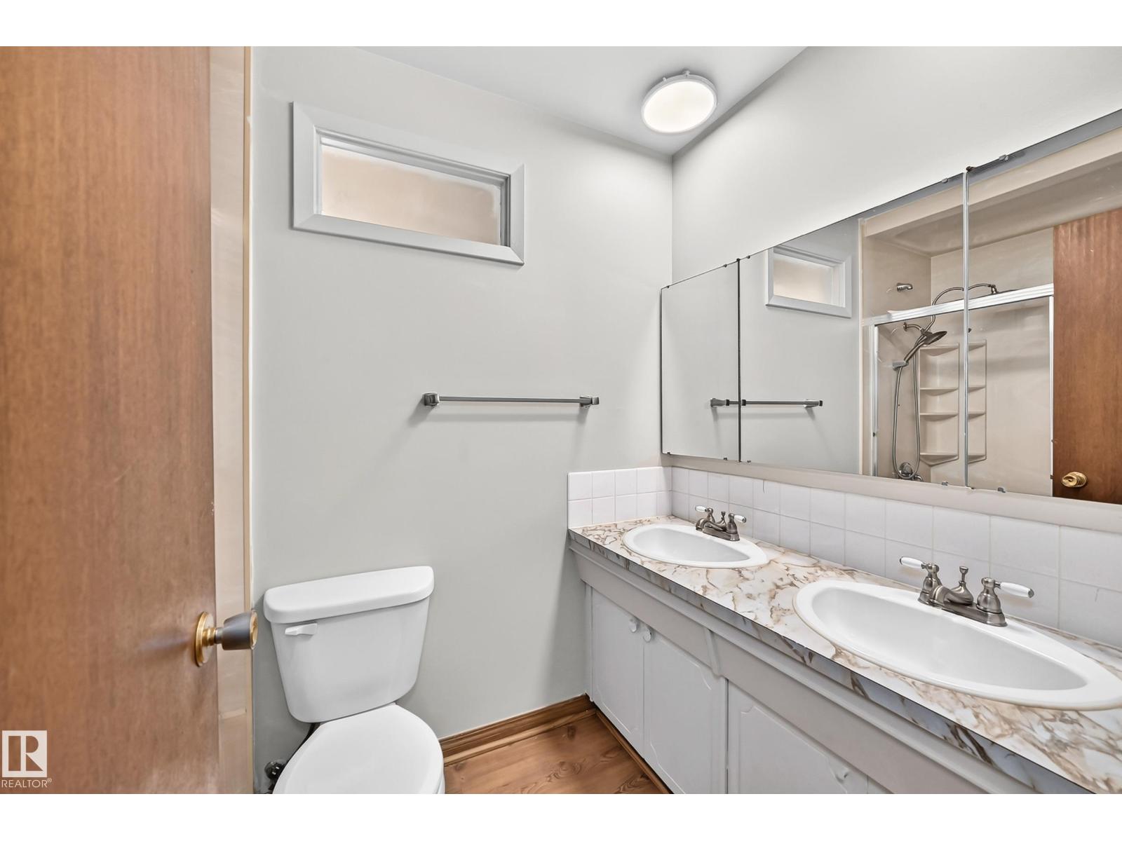 12 GALEN CR — photo 25