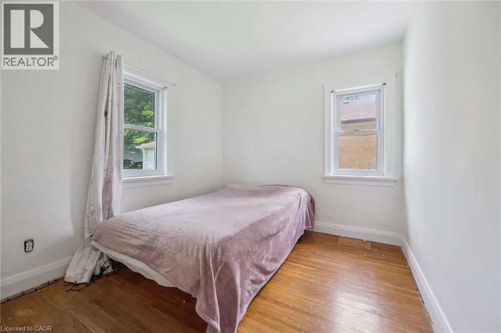 151 HUNGERFORD Road - 23