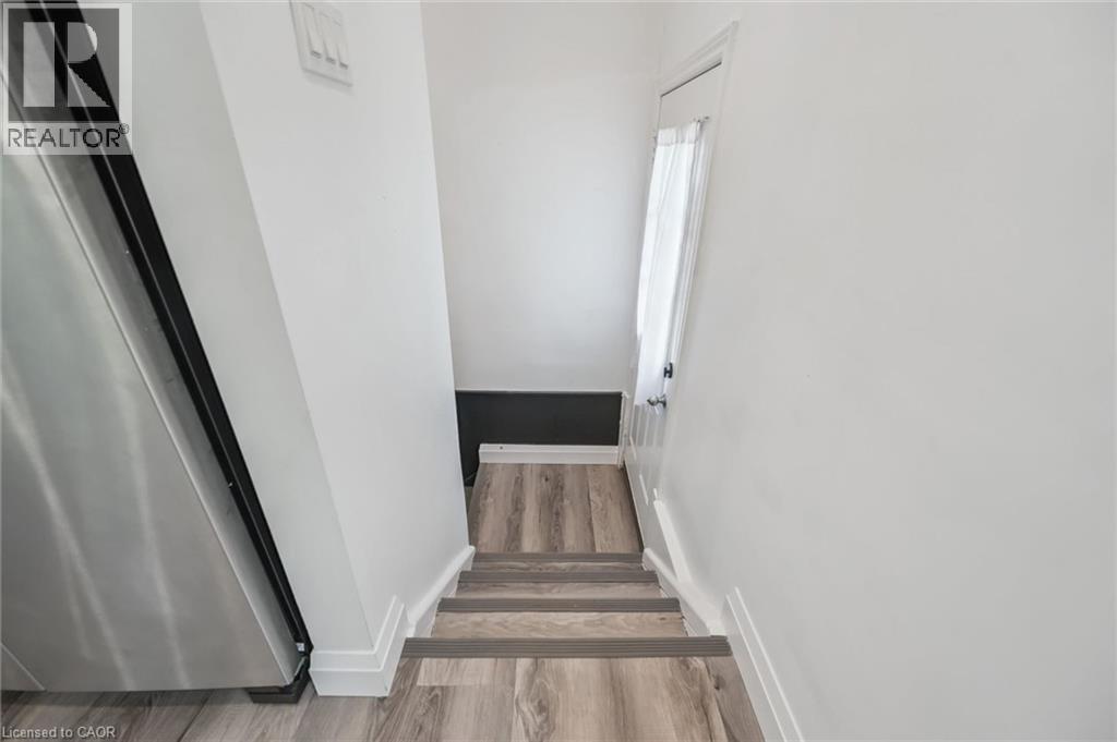 151 HUNGERFORD Road - Image 29