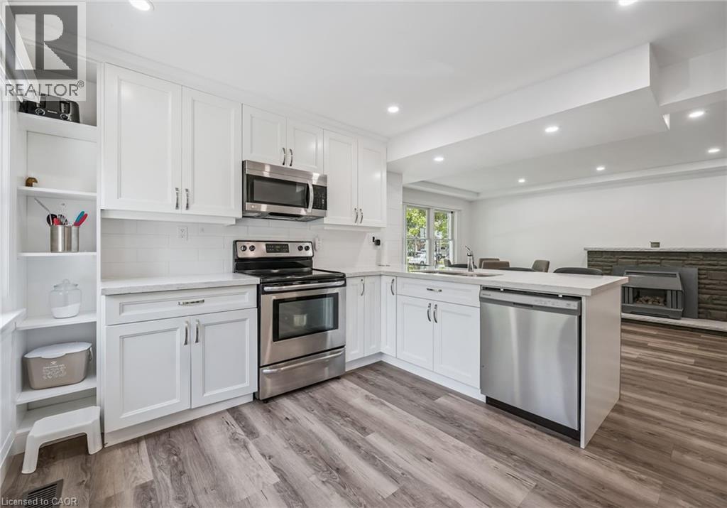 151 HUNGERFORD Road - 12