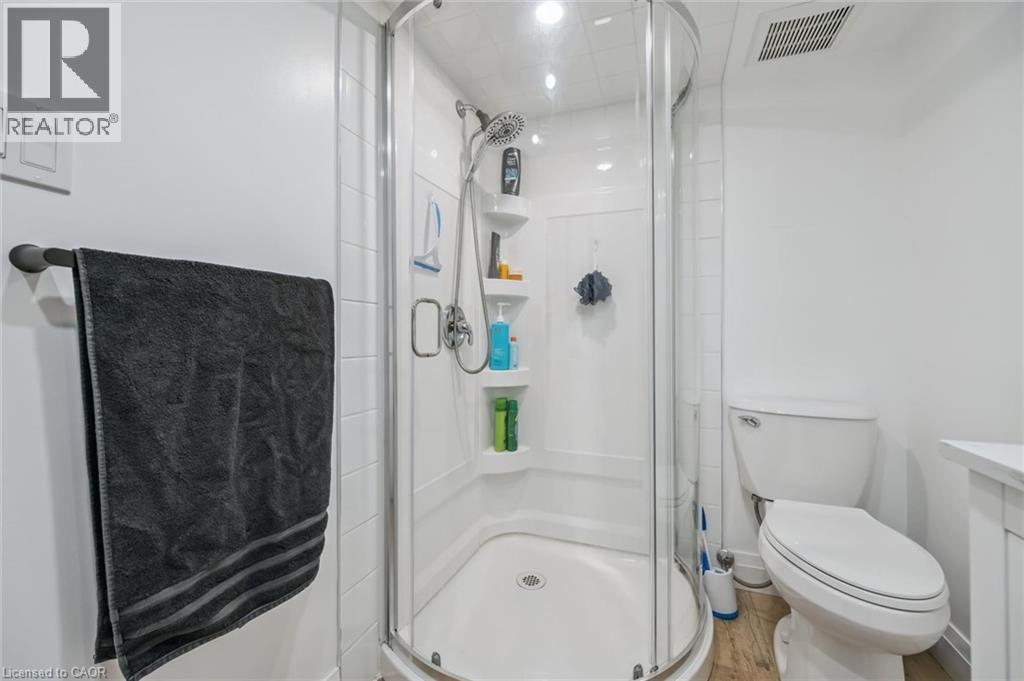 151 HUNGERFORD Road - 34