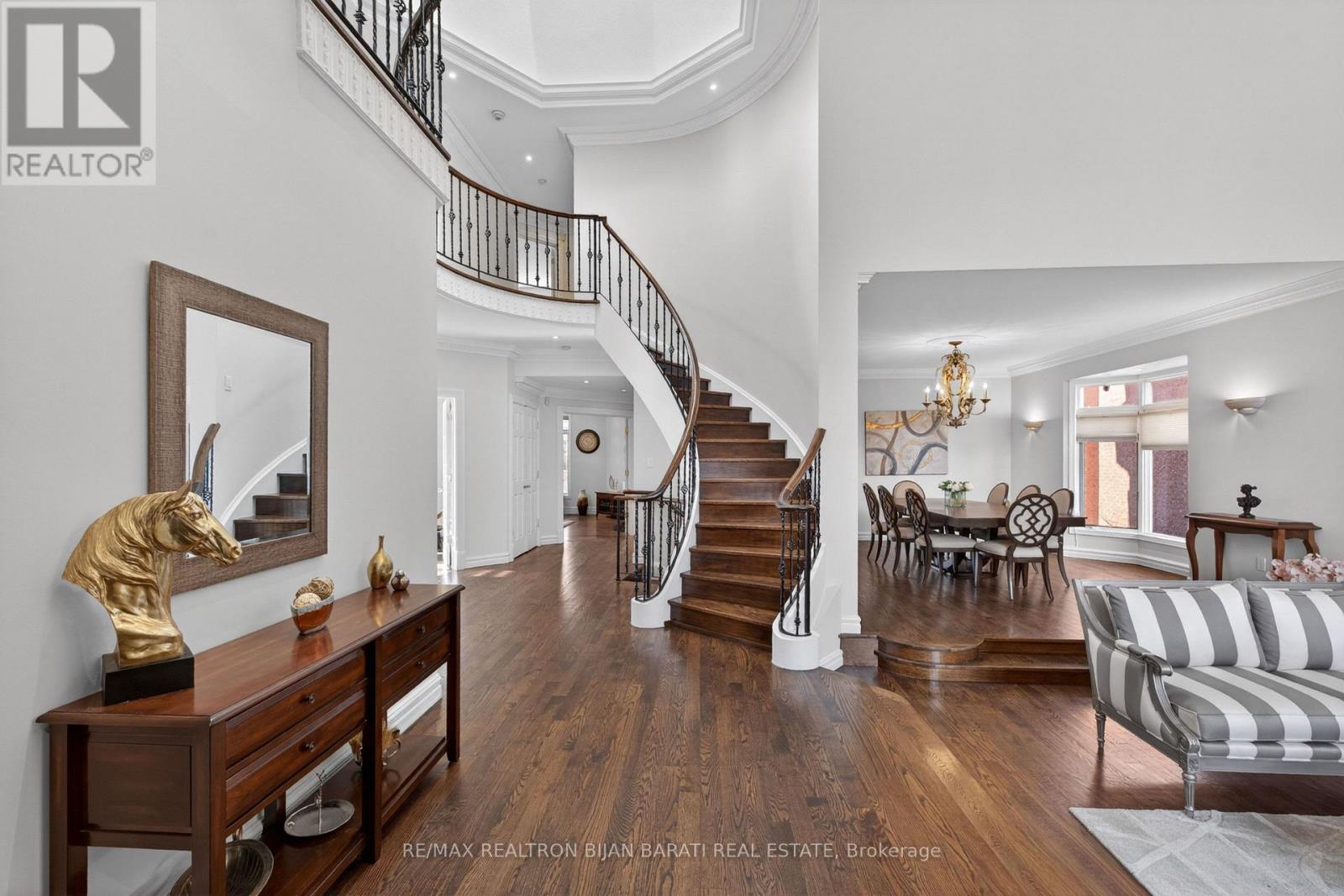 218 HILLCREST AVENUE - 8