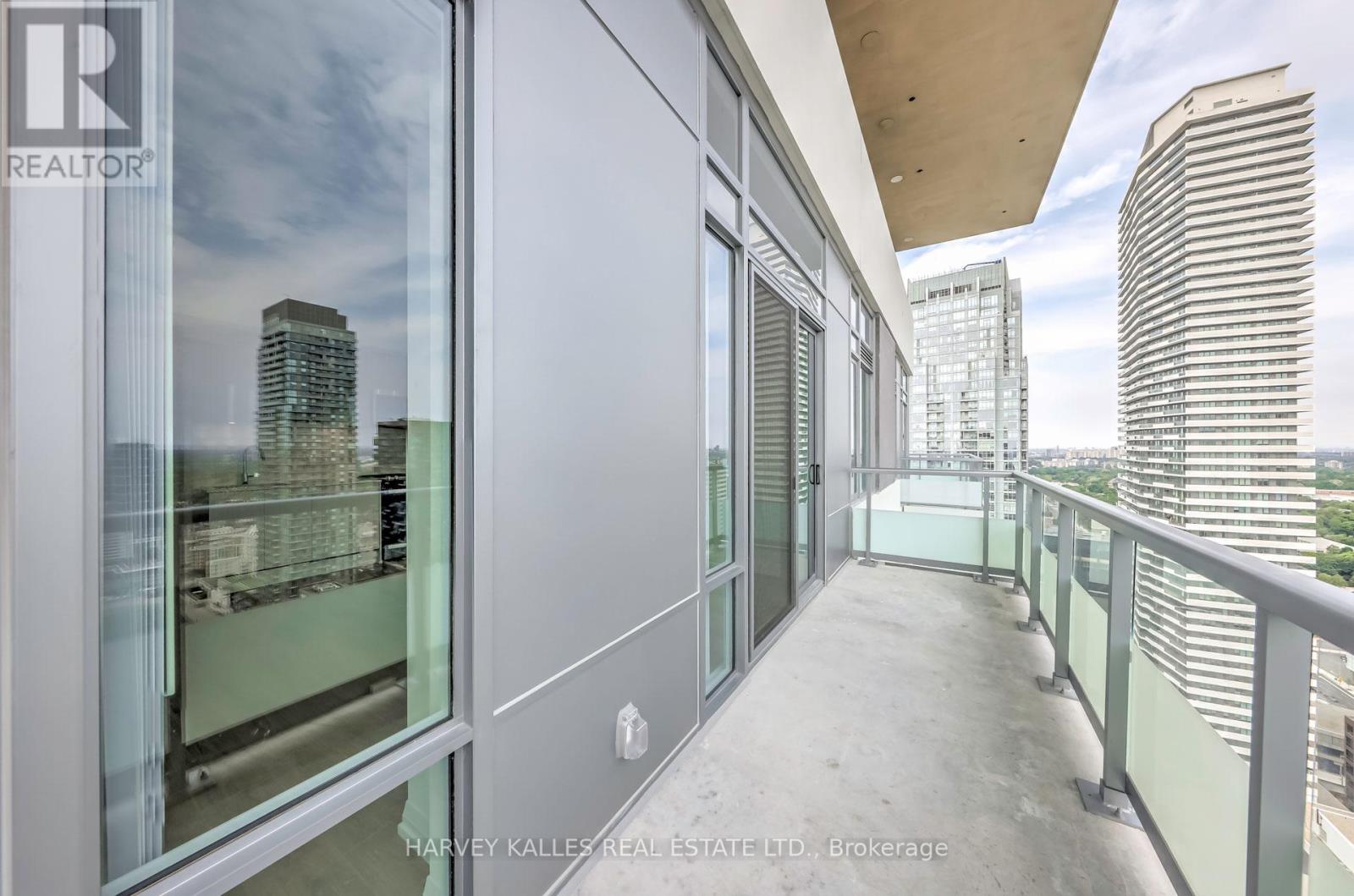 #LPH18 50 DUNFIELD AVENUE - 14