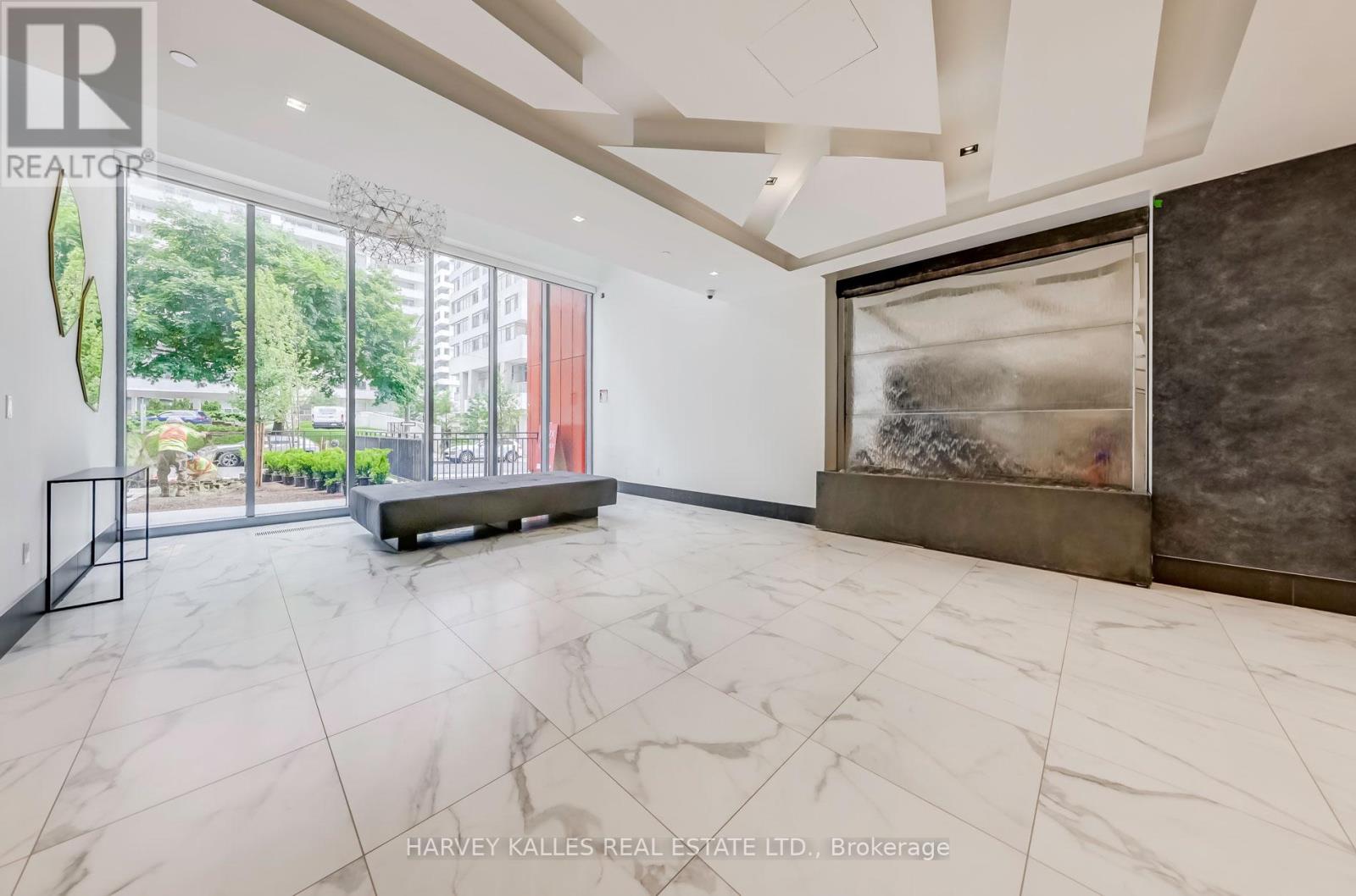 #LPH18 50 DUNFIELD AVENUE - 3
