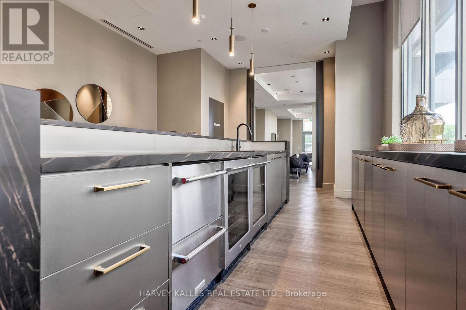 #LPH18 50 DUNFIELD AVENUE - 31